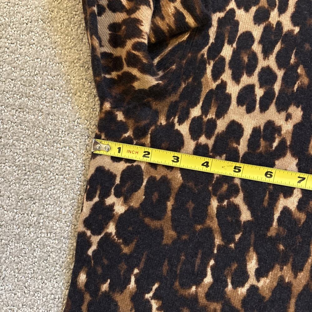 Talbots Sweater Size M Pure Cashmere Leopard Print 3/4 Sleeve Womens NWT - Picture 4 of 8